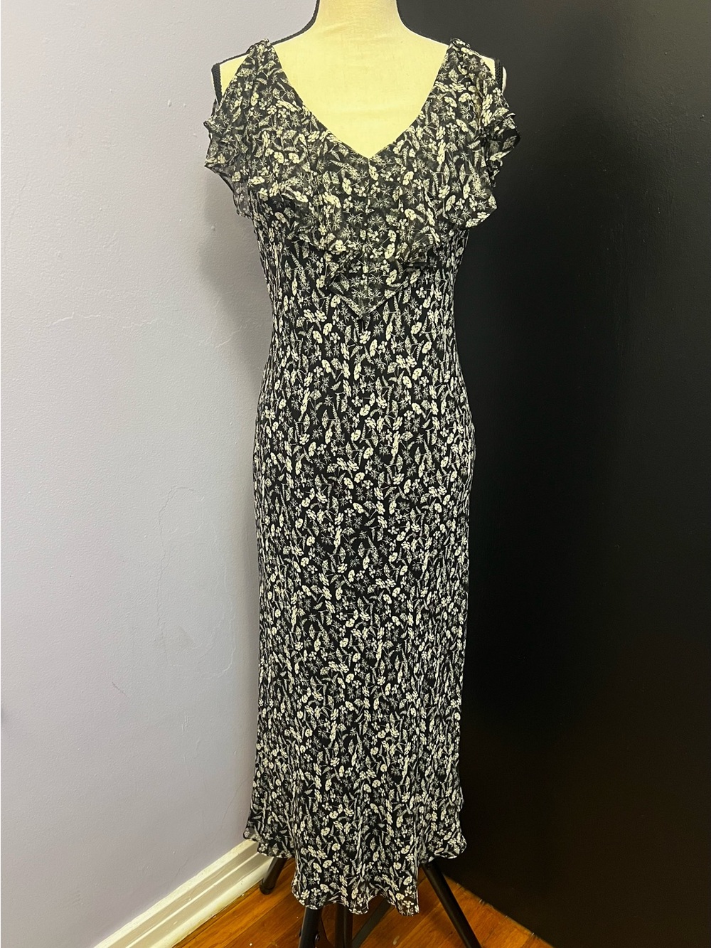 Vintage 100% Silk Jones New York Black and White Floral Maxi Dress